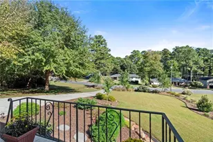 1701 Smithwood Dr, Marietta, GA 30062 - Photo 50