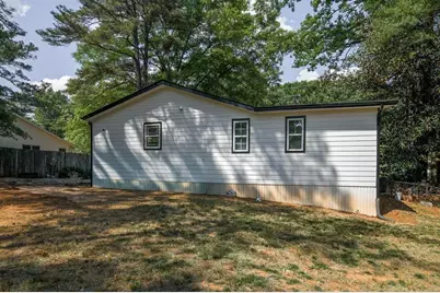 367 SE Macedonia Road SE, Atlanta, GA 30354 - Photo 6