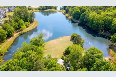 426 Clear Lake Parkway, Hoschton, GA 30548 - Photo 54