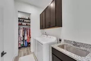 426 Clear Lk Pkwy, Hoschton, GA 30548 - Photo 10