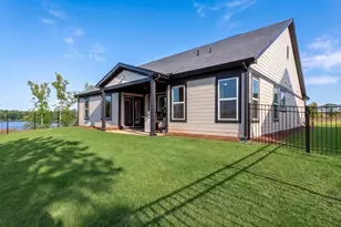 426 Clear Lk Pkwy, Hoschton, GA 30548 - Photo 40