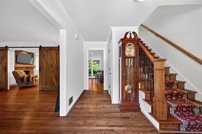 445 Cove Drive NE, Marietta, GA 30067 - Photo 8