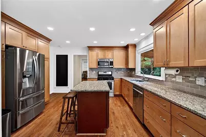 445 Cove Drive NE, Marietta, GA 30067 - Photo 16