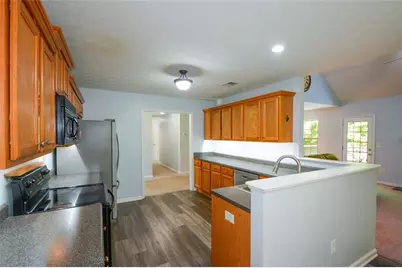 1324 Charleston Avenue, Commerce, GA 30529 - Photo 12