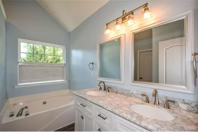 1324 Charleston Avenue, Commerce, GA 30529 - Photo 24