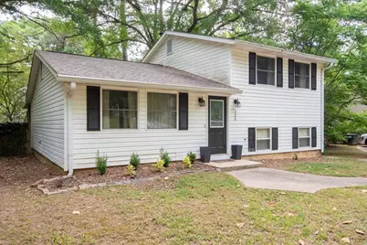 121 Sweetgum Road, Peachtree City, GA 30269 - Photo 2