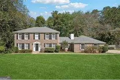 120 Birch Court, Fayetteville, GA 30214 - Photo 1