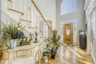 2285 Wildwood Lake Dr, Suwanee, GA 30024 - Photo 4