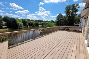 2285 Wildwood Lake Dr, Suwanee, GA 30024 - Photo 4