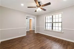 4803 Elam Rd, Stone Mountain, GA 30083 - Photo 10