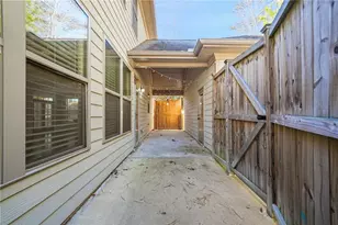 2439 Muirfield Pl, College Park, GA 30337 - Photo 30