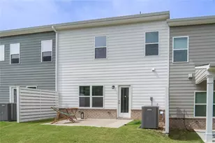 1074 Chastain Dr, Sugar Hill, GA 30518 - Photo 20