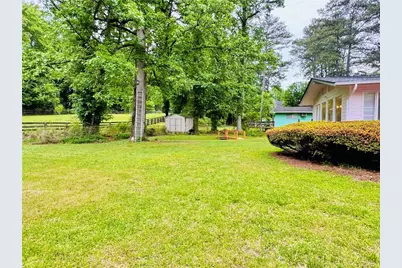 3785 Village Drive SW, Atlanta, GA 30331 - Photo 32