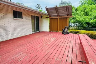3785 Village Dr SW, Atlanta, GA 30331 - Photo 36
