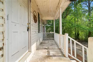 131 Hummingbird Ln SE, Calhoun, GA 30701 - Photo 4