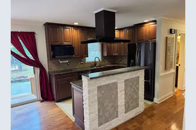 837 Parkstone Drive, Stone Mountain, GA 30083 - Photo 10