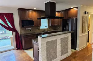 837 Parkstone Dr, Stone Mountain, GA 30083 - Photo 10