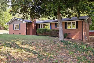 671 Dozier Dr, Marietta, GA 30066 - Photo 4