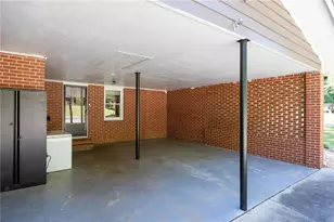 671 Dozier Dr, Marietta, GA 30066 - Photo 32
