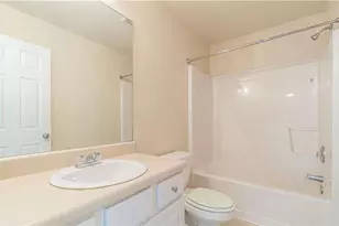4247 Youngstown Cir, Stone Mountain, GA 30083 - Photo 10