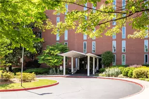3060 Pharr Ct N, Atlanta, GA 30305 - Photo 2