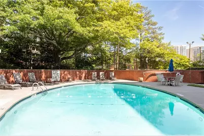 3060 Pharr Court N #422, Atlanta, GA 30305 - Photo 18