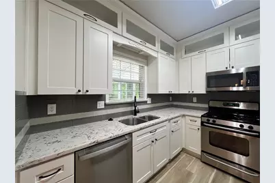 1641 Northgate Mill Drive, Duluth, GA 30096 - Photo 8