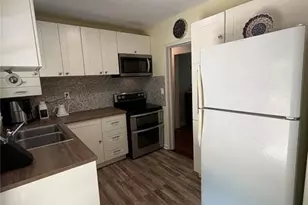 1091 Walker Dr, Decatur, GA 30030 - Photo 10