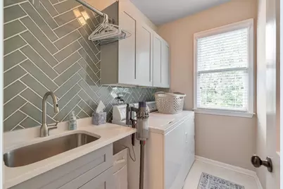 4856 Grandview Court, Flowery Branch, GA 30542 - Photo 40