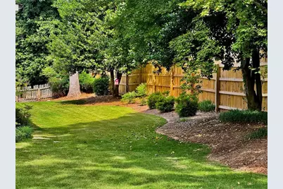 3013 Braxton Court NW, Kennesaw, GA 30152 - Photo 4