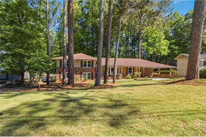 2738 Foster Ridge Road NE, Atlanta, GA 30345 - Photo 2