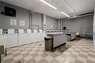 3060 Pharr Ct, Atlanta, GA 30305 - Photo 18