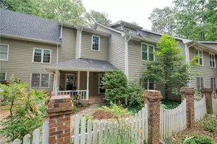 1445 Oakridge Cir, Decatur, GA 30033 - Photo 2