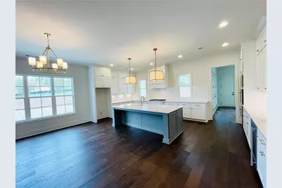 212 Suwanee Avenue, Suwanee, GA 30024 - Photo 8