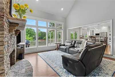 8895 Willowbrae Lane, Roswell, GA 30076 - Photo 10