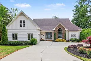 8895 Willowbrae Ln, Roswell, GA 30076 - Photo 2