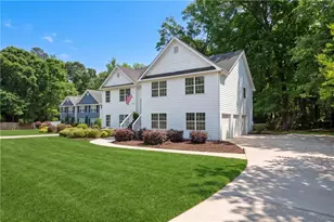 348 Carrington Dr, Athens, GA 30605 - Photo 4