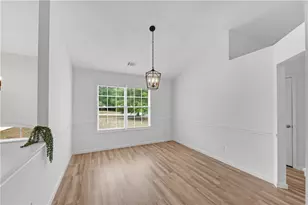 348 Carrington Dr, Athens, GA 30605 - Photo 10