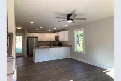 2720 Cruscher Trail, Cumming, GA 30041 - Photo 4