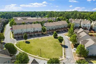 7805 Highland Bluff, Sandy Springs, GA 30328 - Photo 46