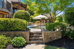 2725 Drayton Hall Dr, Buford, GA 30519 - Photo 2