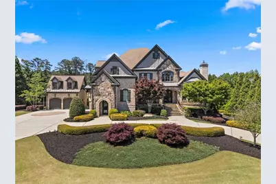 2725 Drayton Hall Drive, Buford, GA 30519 - Photo 2