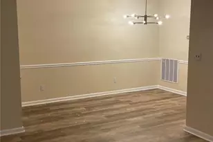 245 Amal Dr SW, Atlanta, GA 30315 - Photo 2