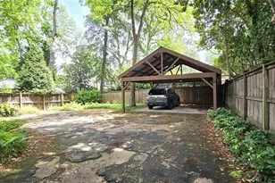 1067 Lanier Blvd NE, Atlanta, GA 30306 - Photo 22