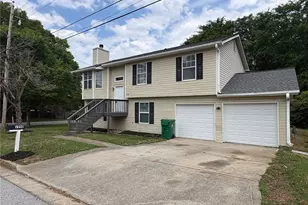 1990 Lown Farm Ln, Lithonia, GA 30058 - Photo 1