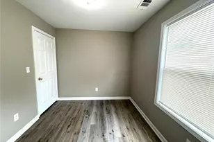 1990 Lown Farm Ln, Lithonia, GA 30058 - Photo 14