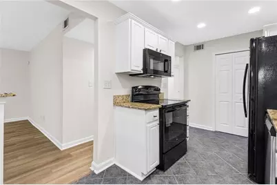1805 Brighton Point, Atlanta, GA 30328 - Photo 10