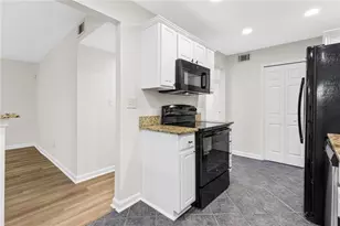 1805 Brighton Point, Atlanta, GA 30328 - Photo 10