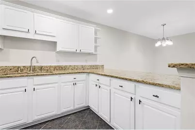 1805 Brighton Point, Atlanta, GA 30328 - Photo 8