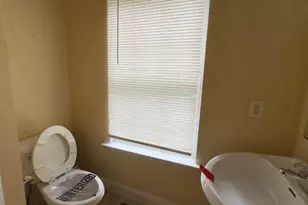 935 Hall St NW, Atlanta, GA 30318 - Photo 10